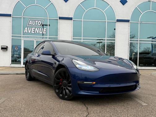 2022 Tesla Model 3 Performance