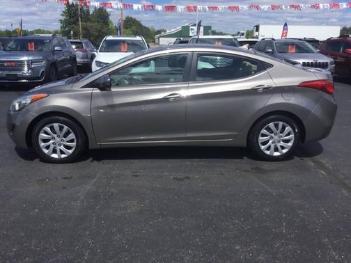 Tan 2011 Hyundai ELANTRA GLS