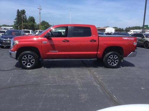 2018 Toyota Tundra SR5
