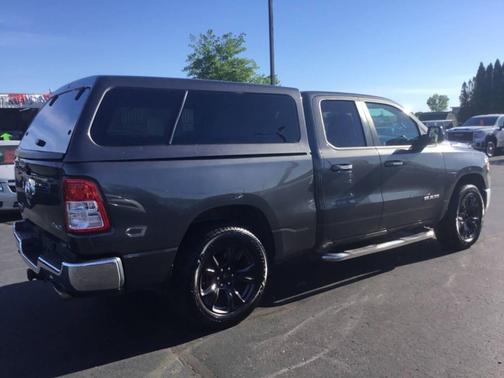 Granite Crystal Metallic Clearcoat 2020 RAM 1500 Big Horn/Lone Star