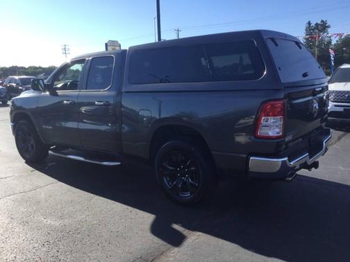 Granite Crystal Metallic Clearcoat 2020 RAM 1500 Big Horn/Lone Star
