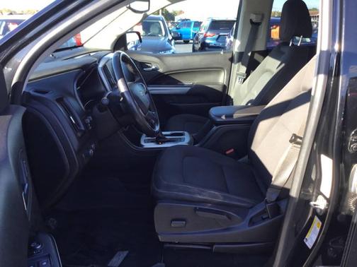 2017 Chevrolet Colorado LT