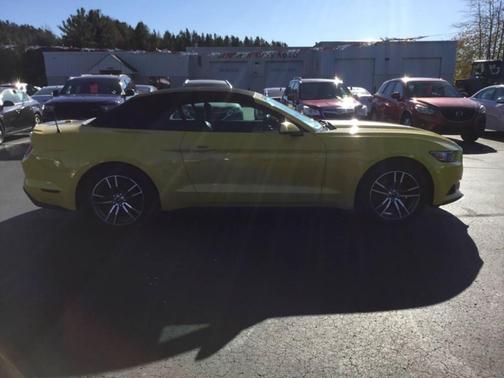 2016 Ford Mustang EcoBoost Premium