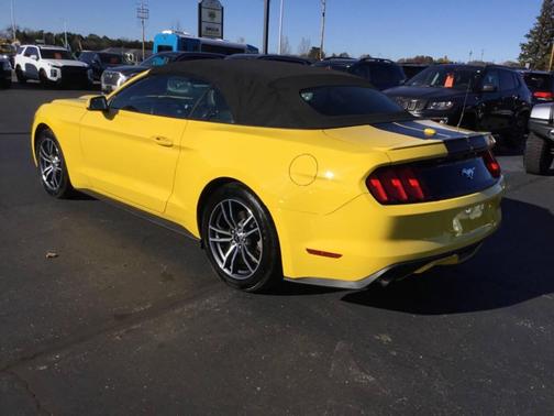 2016 Ford Mustang EcoBoost Premium