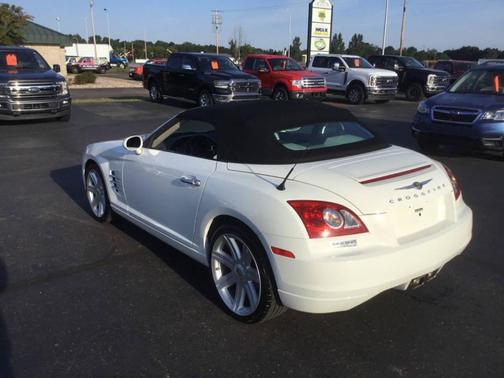 2005 Chrysler Crossfire Base