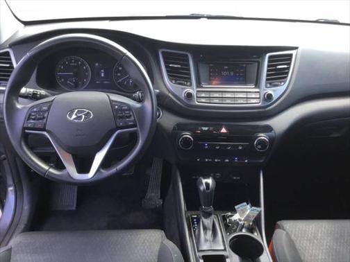 2017 Hyundai TUCSON Sport