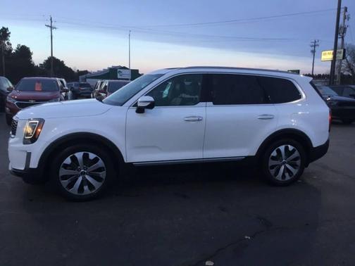 2020 Kia Telluride S