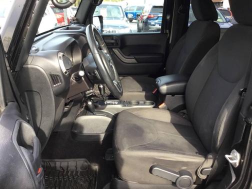 2016 Jeep Wrangler Sport