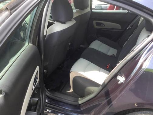 2015 Chevrolet Cruze LS