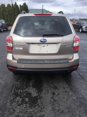 Tan 2014 Subaru Forester 2.5i Premium