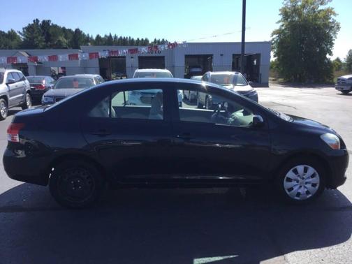 2010 Toyota Yaris Base