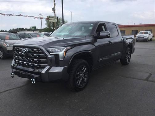 2022 Toyota Tundra Platinum