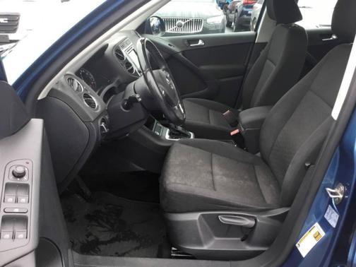 2017 Volkswagen Tiguan Limited 2.0T S