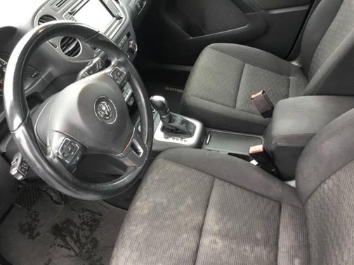 2017 Volkswagen Tiguan Limited 2.0T S