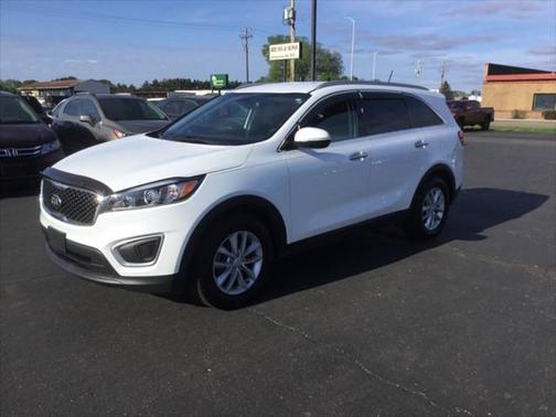 2016 Kia Sorento LX