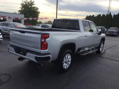 2021 Chevrolet Silverado 2500 High Country