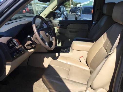 2011 GMC Yukon SLT