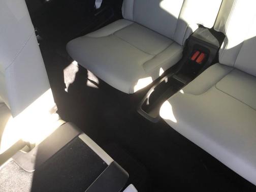 2022 Volvo XC90 Recharge Plug-In Hybrid T8 Inscription Expression 7 Passenger
