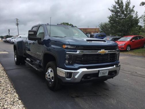 2024 Chevrolet Silverado 3500 LT