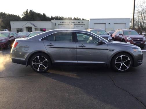 2014 Ford Taurus SEL