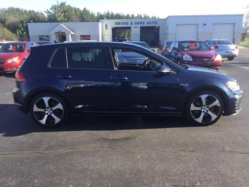 2017 Volkswagen Golf GTI 2.0T S 4-Door