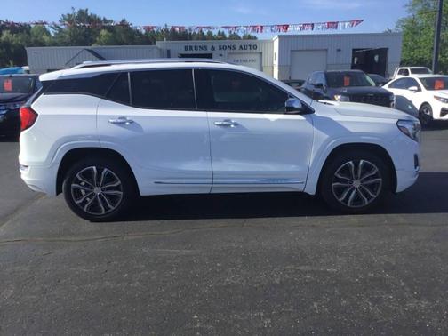 Off White 2018 GMC Terrain Denali