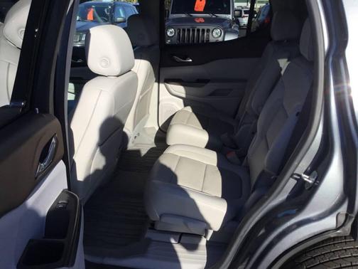 2020 GMC Acadia AWD SLT