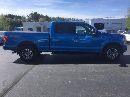 Blue 2019 Ford F-150 XLT