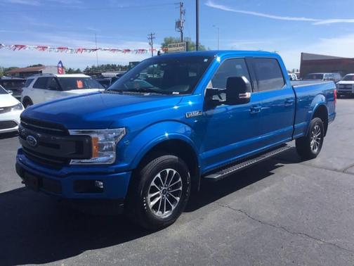 Blue 2019 Ford F-150 XLT