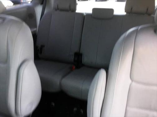 2017 Toyota Sienna XLE Premium
