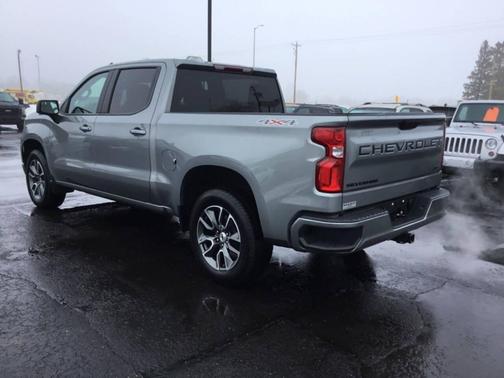 2024 Chevrolet Silverado 1500 RST