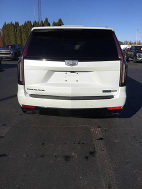 2022 Cadillac Escalade ESV Sport Platinum