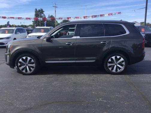 Dark Moss 2021 Kia Telluride S