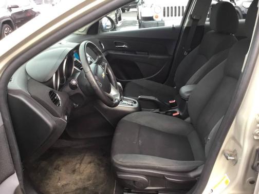 2011 Chevrolet Cruze LT