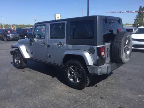 Billet Silver Metallic Clearcoat 2015 Jeep Wrangler Unlimited Freedom Edition