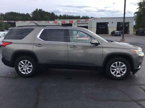 2019 Chevrolet Traverse LT Cloth