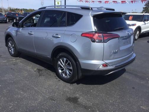Gray 2018 Toyota RAV4 Hybrid XLE