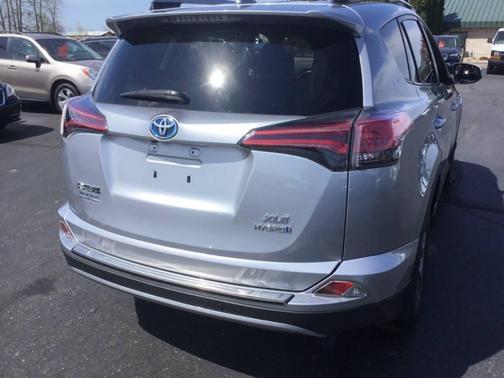 Gray 2018 Toyota RAV4 Hybrid XLE