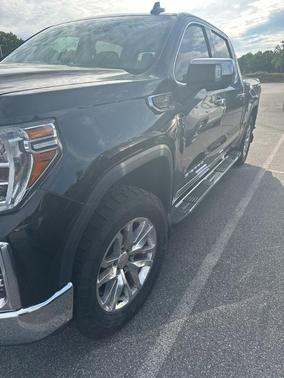 Onyx Black 2021 GMC Sierra 1500 SLT