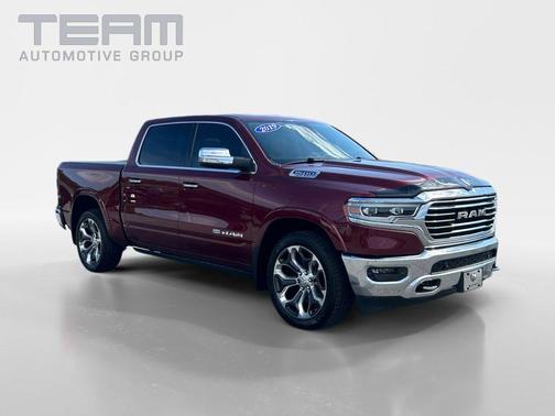 Delmonico Red Pearlcoat 2019 RAM 1500 Longhorn