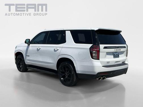 Iridescent Pearl Tricoat 2023 Chevrolet Tahoe RST