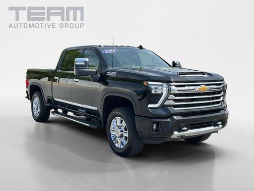Black 2024 Chevrolet Silverado 2500 High Country