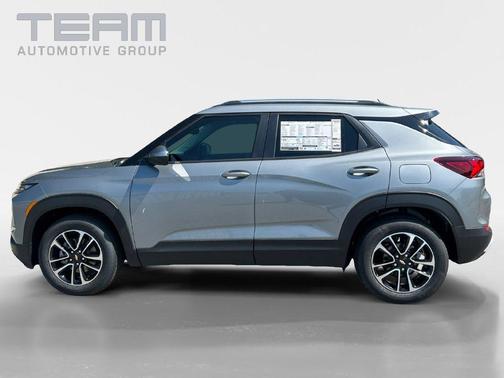 Sterling Gray Metallic 2026 Chevrolet Trailblazer LT