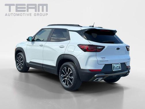 Summit White 2024 Chevrolet Trailblazer ACTIV