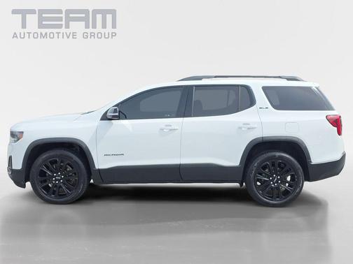 Summit White 2023 GMC Acadia SLE