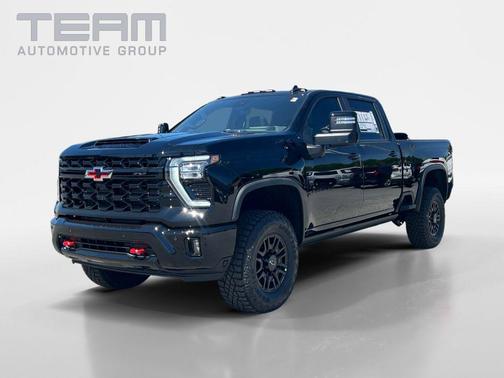 Black 2026 Chevrolet Silverado 2500 ZR2