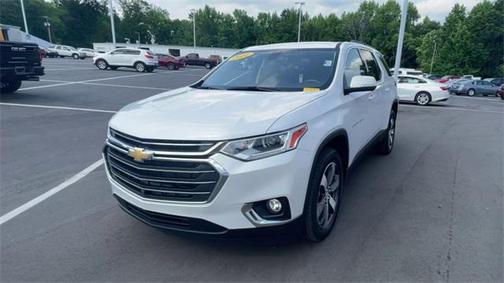 Photo 4 of 32 of 2021 Chevrolet Traverse LT Leather