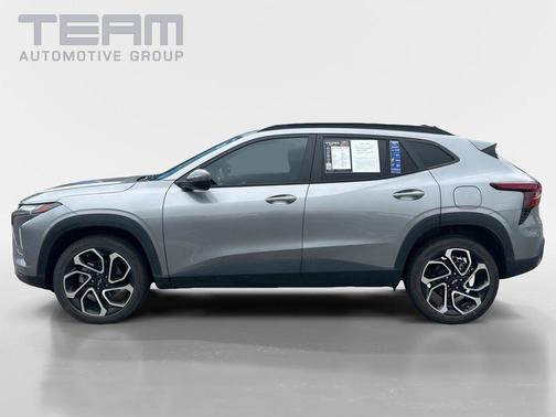 Sterling Gray Metallic 2024 Chevrolet Trax 2RS