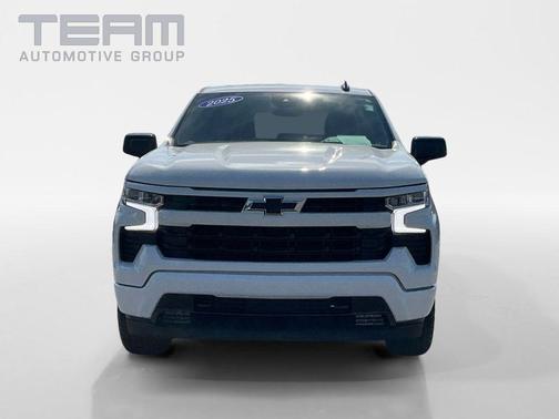 Summit White 2025 Chevrolet Silverado 1500 RST