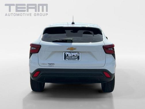 Summit White 2024 Chevrolet Trax LS